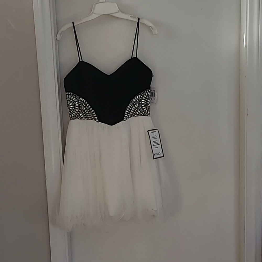 Blondie Nites Mini Party Dress